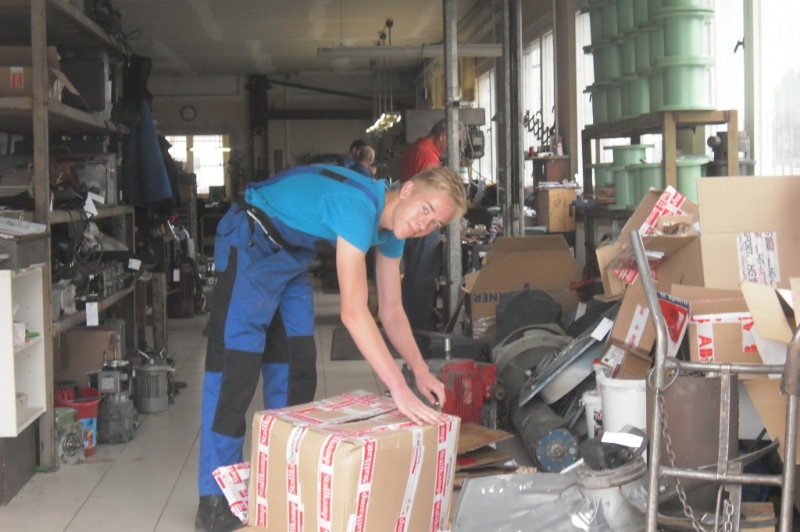 Die Auswertung, also wer welchen Platz belegt und welchen Preis ...